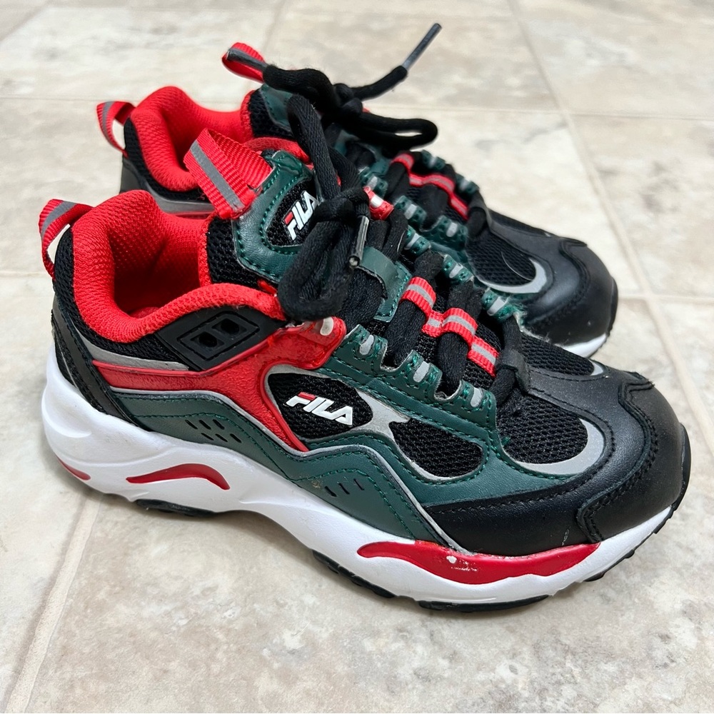Fila Kids Sneakers - Black, Red, Green